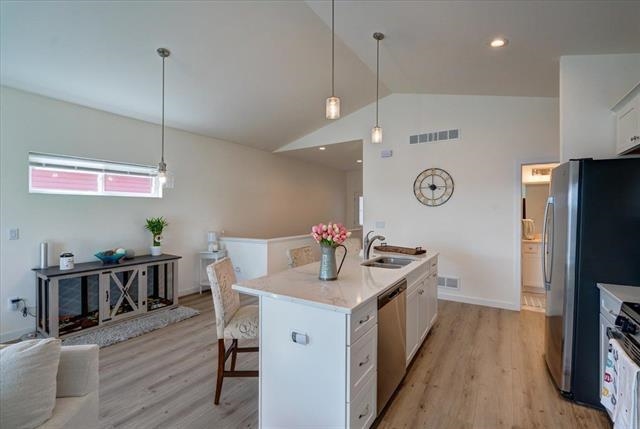 1232 Tivoli Oregon, WI 53575 - Photo 10 of 34