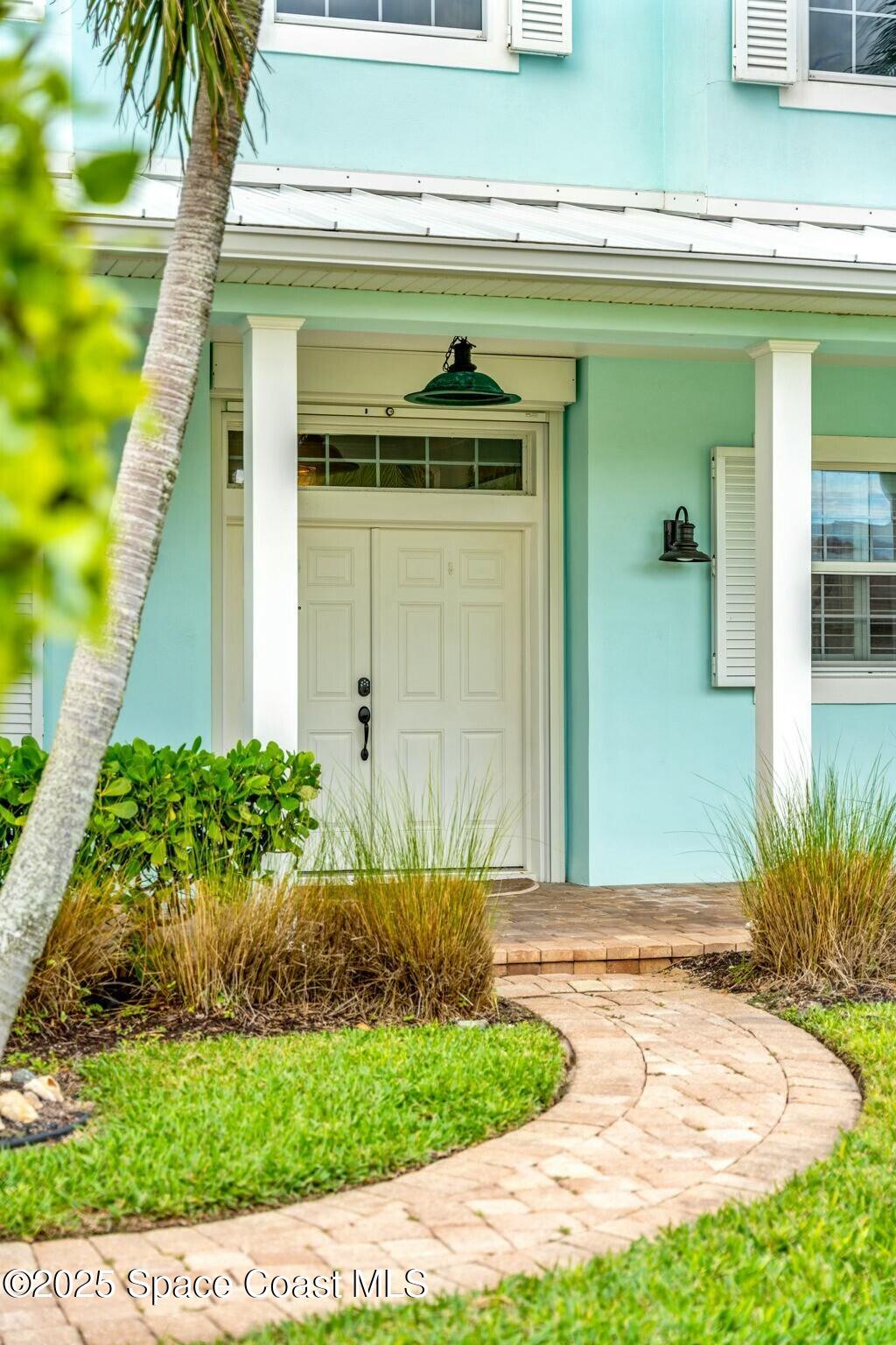 104 Windemere Place Melbourne Beach, FL 32951 - Photo 3 of 42 tempImageFF6h3u