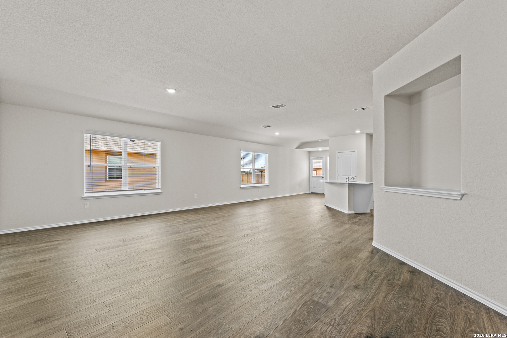 162 Double L Drive Comfort, TX 78013 - Photo 3 of 26