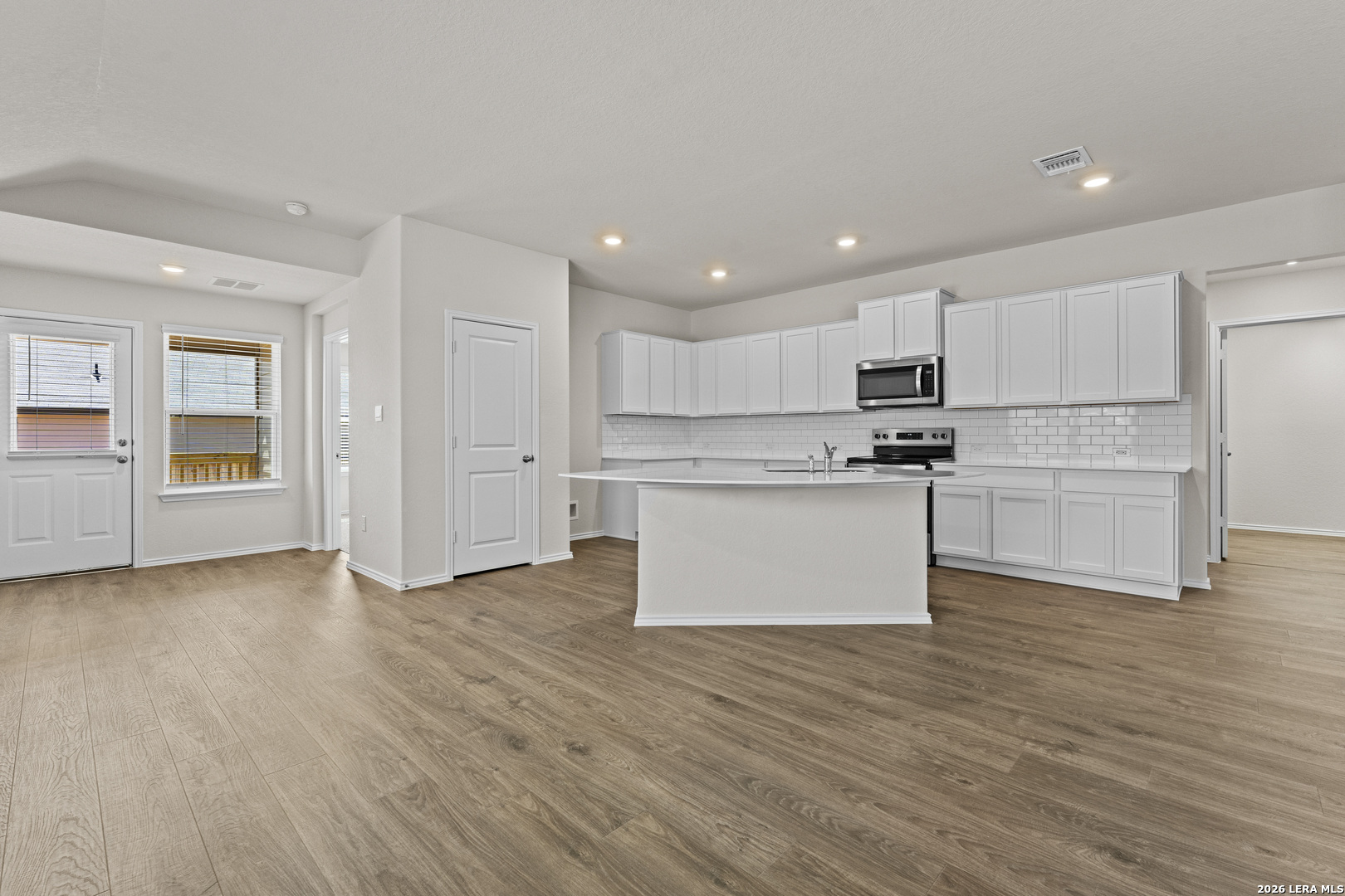 162 Double L Drive Comfort, TX 78013 - Photo 5 of 26