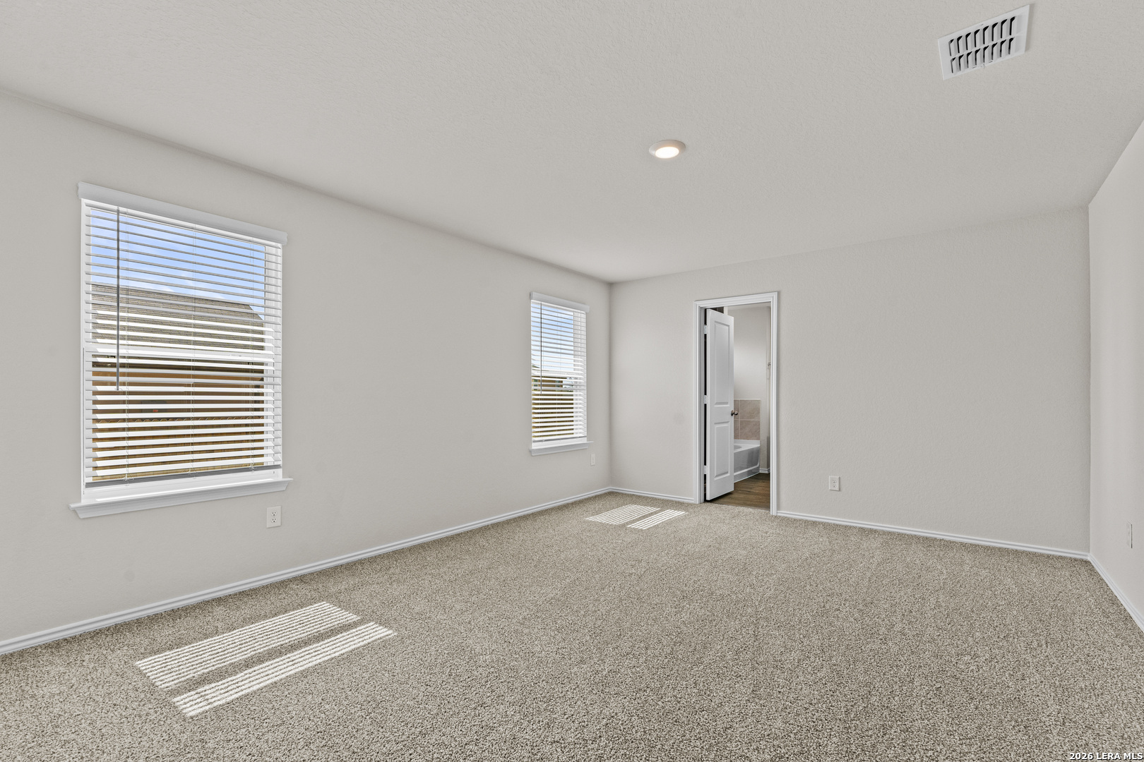 162 Double L Drive Comfort, TX 78013 - Photo 10 of 26
