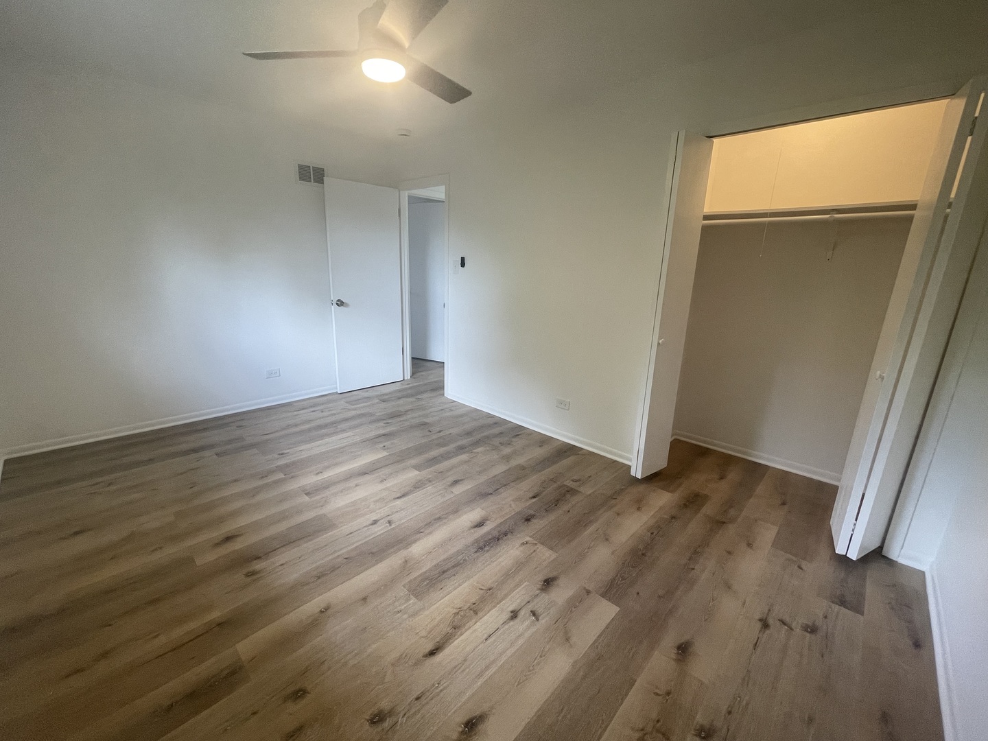 2220 West 158th Street Markham, IL 60426 - Photo 18 of 21