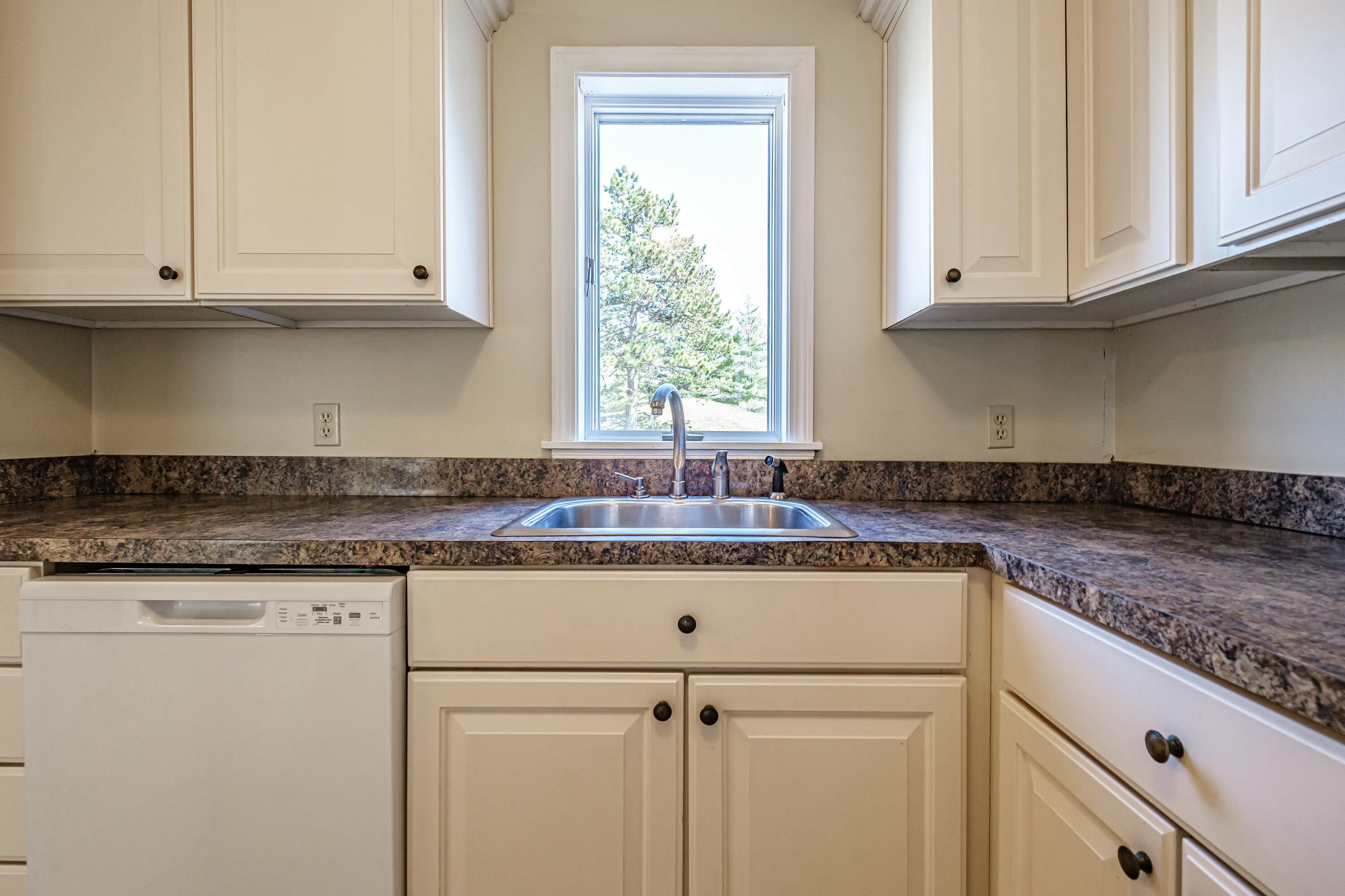 1 Back Cove Estates Road, Unit 1 Portland, ME 04103 - Photo 9 of 33 tempImageajozS2