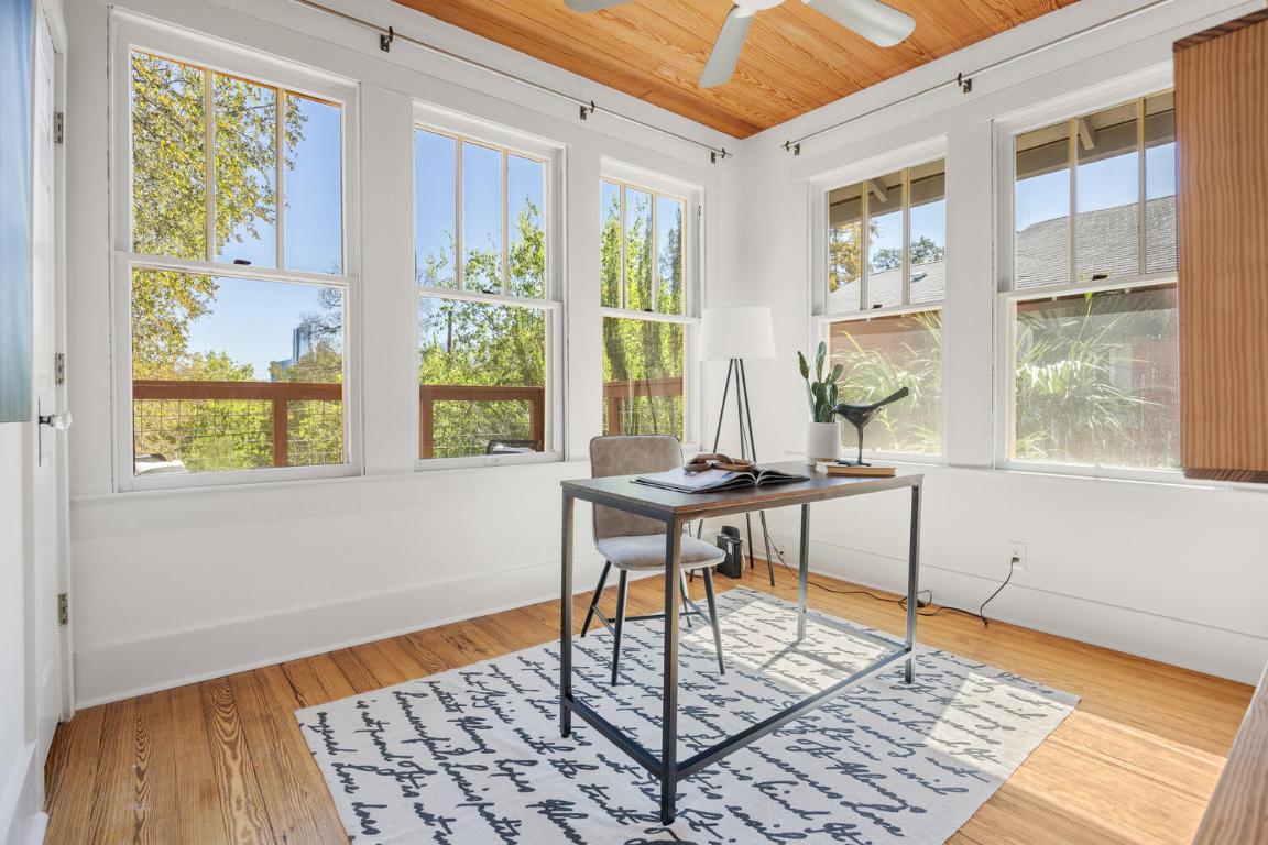 711 Patterson Avenue Austin, TX 78703 - Photo 9 of 21 a workspace with furniture and a window
