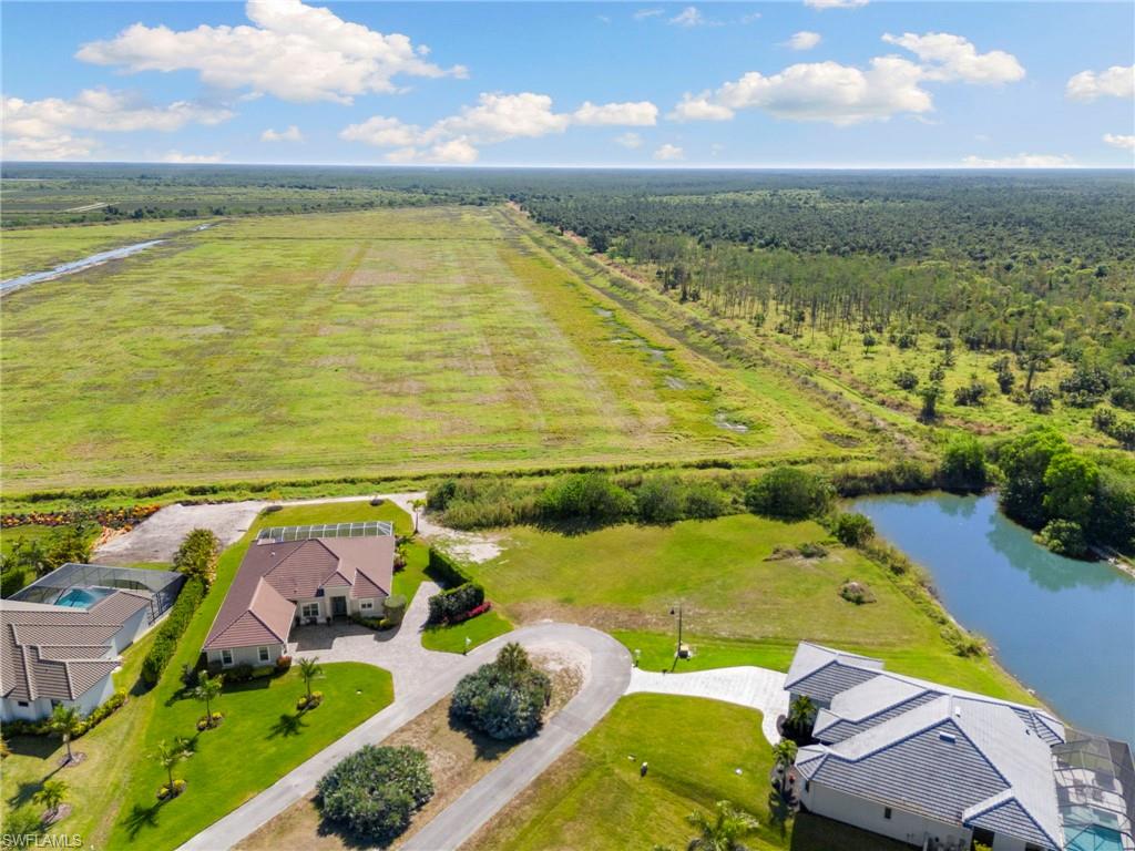 18613 Candletree Court Naples, FL 34114 - Photo 3 of 15