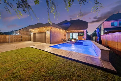 $874,999 | 1758 Evening Star Road, Frisco, TX 75033