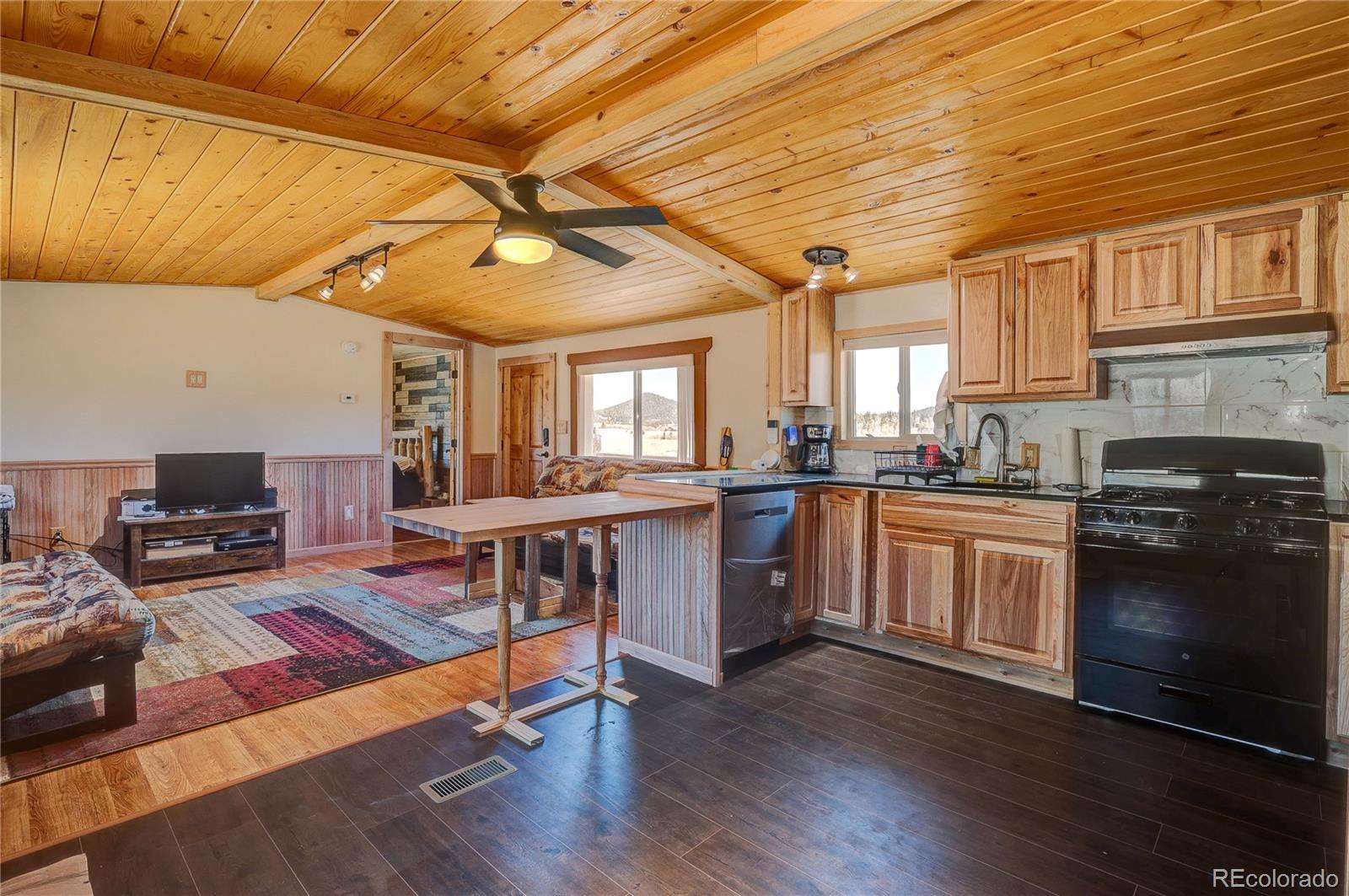 1060 Pinto Trail Como, CO 80432 - Photo 15 of 50