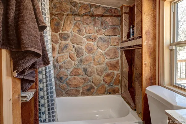 $345,000 | 1060 Pinto Trail, Como, CO 80432