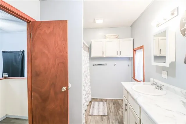 $153,900 | 50 Circle Drive, Windsor, MO 65360