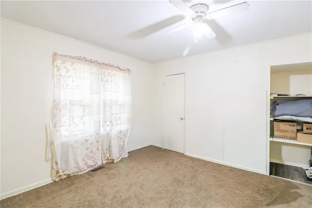 $153,900 | 50 Circle Drive, Windsor, MO 65360