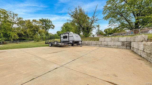 972 Motherhead Road St. Charles, MO 63304 - Photo 4 of 39