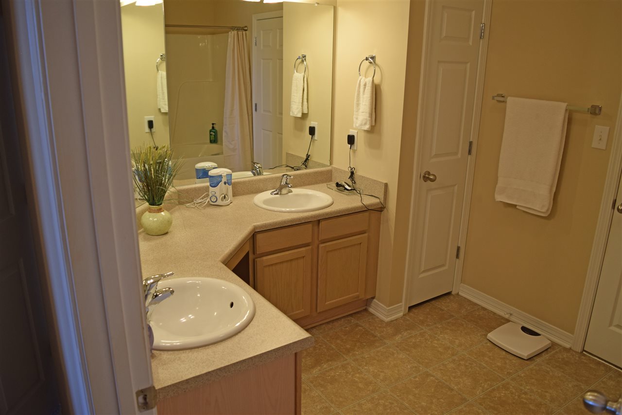 2651-1705 South Juniper Street, Unit 1705 Foley, AL 36535 - Photo 10 of 19 Master Bath