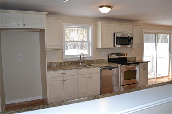 55 Loud Road Holbrook, MA 02343 - Photo 4 of 17 Gallery Image 4