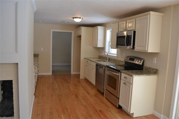 55 Loud Road Holbrook, MA 02343 - Photo 5 of 17 Gallery Image 5
