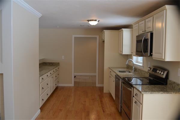 55 Loud Road Holbrook, MA 02343 - Photo 9 of 17 Gallery Image 9