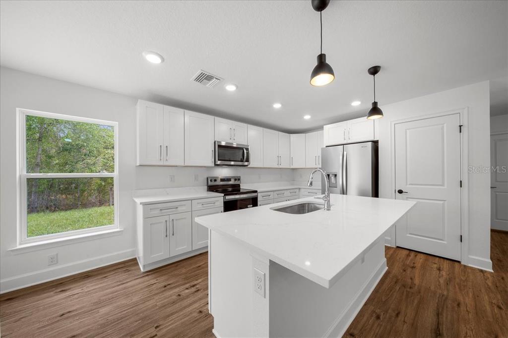 11041 Spoonbill Road Weeki Wachee, FL 34613 - Photo 41 of 57