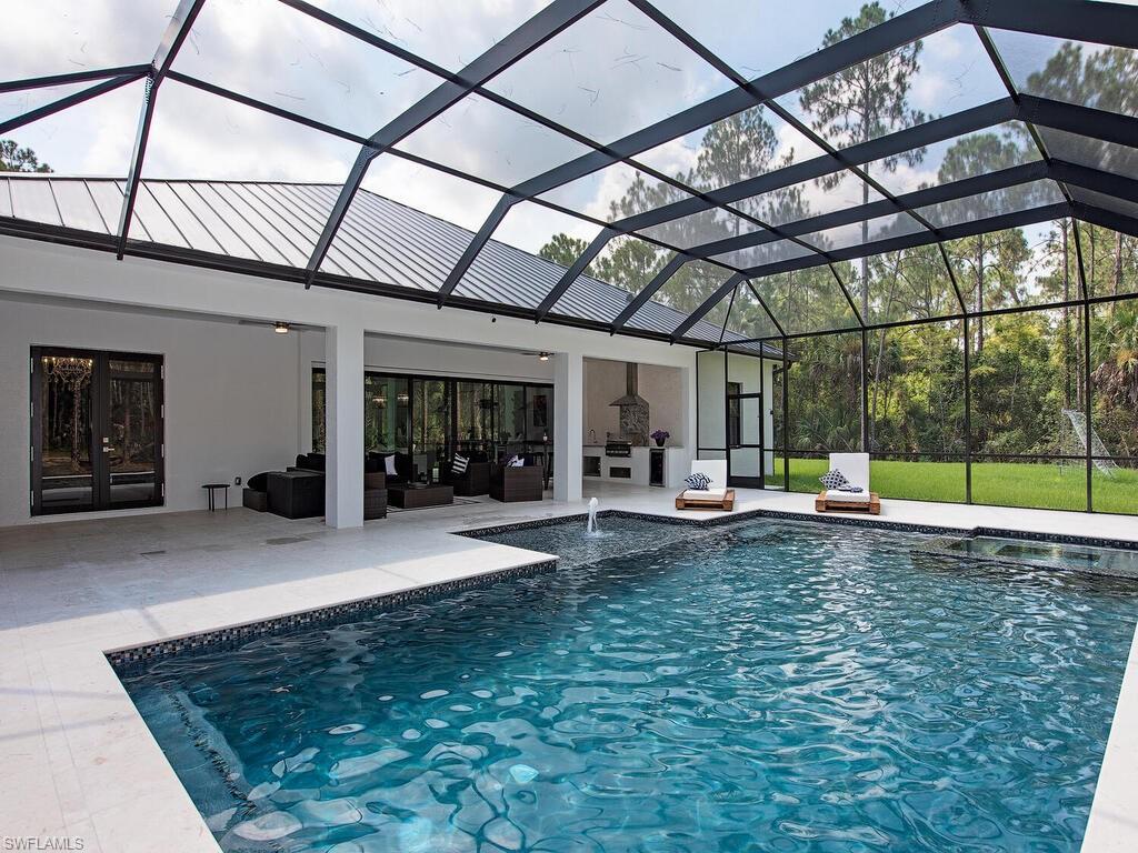 363 29th Street Southwest Naples, FL 34117 - Photo 7 of 35 Gallery Image 7