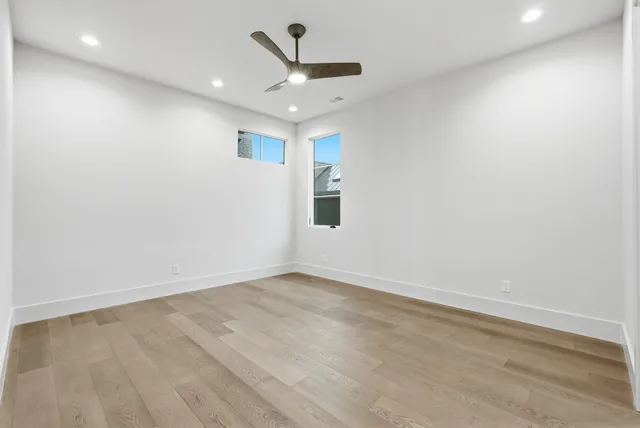 $12,000 | 3718 West End Avenue, Unit 6, Nashville, TN 37205