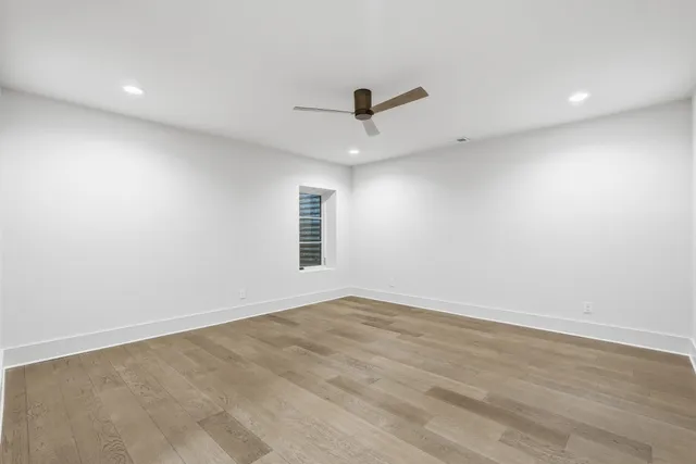 $12,000 | 3718 West End Avenue, Unit 6, Nashville, TN 37205