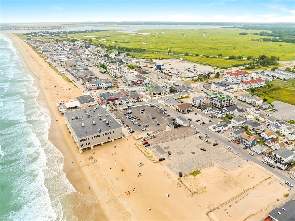 2 Old County Road, Unit 11 Salisbury, MA 01952 - Photo 11 of 17 a view of an ocean