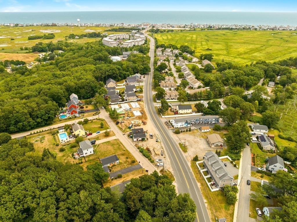 2 Old County Road, Unit 11 Salisbury, MA 01952 - Photo 4 of 17 a view of an ocean view
