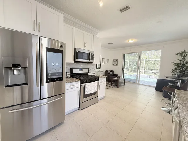 $3,675 | 5935 Asturian Trail Lake, Lake Worth, FL 33449