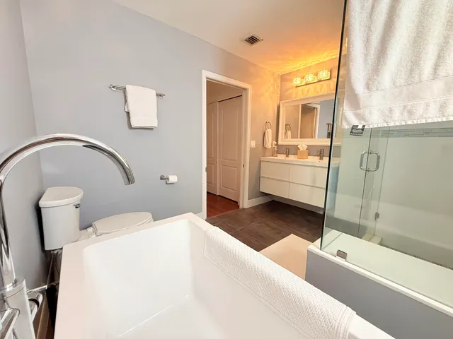 $3,675 | 5935 Asturian Trail Lake, Lake Worth, FL 33449