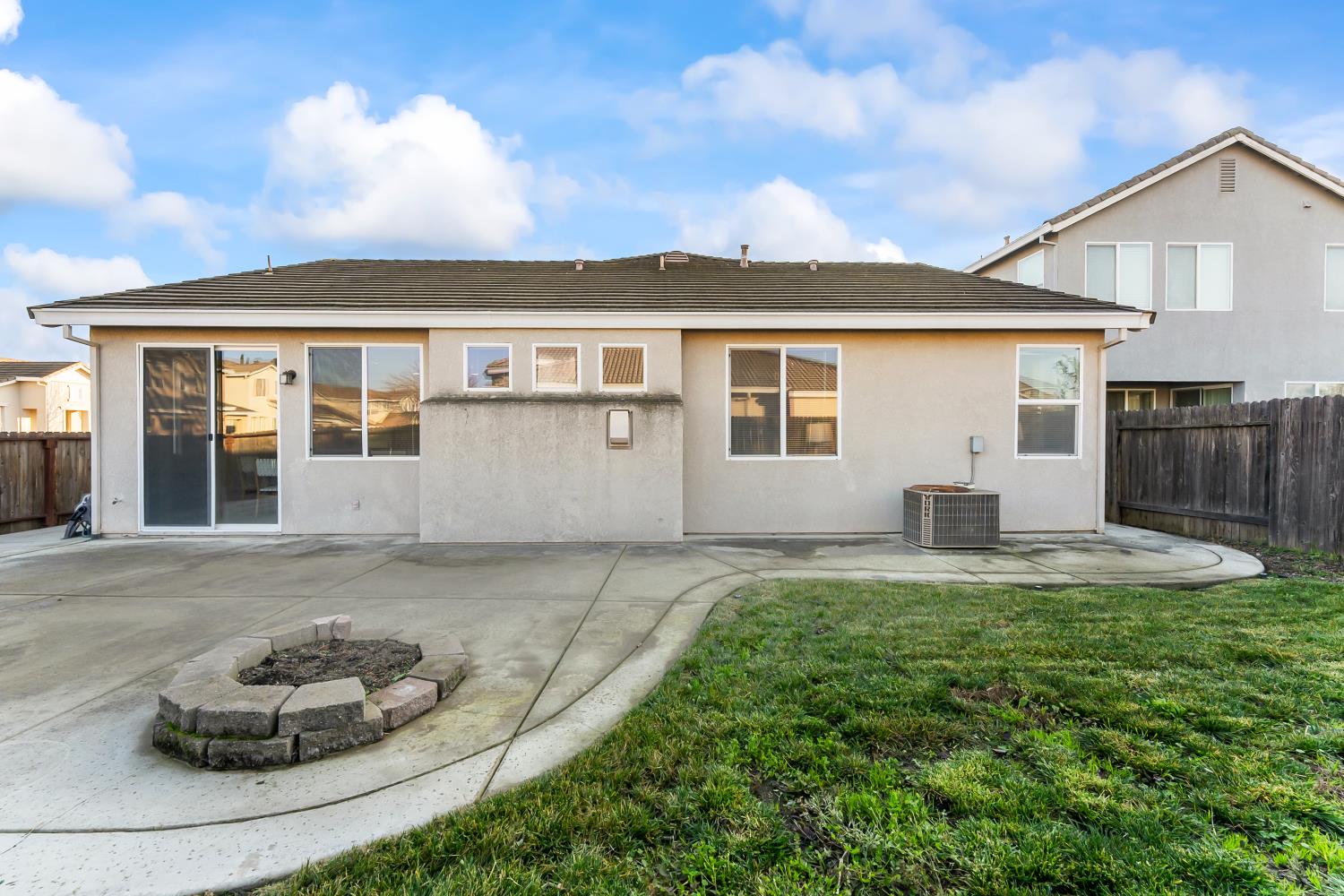 5013 Millner Way Elk Grove, CA 95757 - Photo 32 of 38