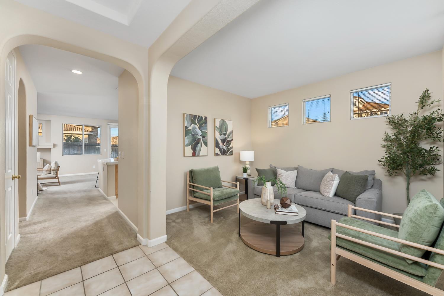 5013 Millner Way Elk Grove, CA 95757 - Photo 5 of 38