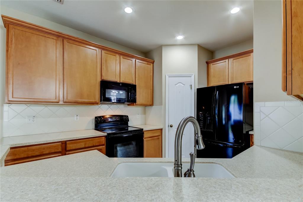 7510 Red Mill Circle New Port Richey, FL 34653 - Photo 10 of 31 Gallery Image 10