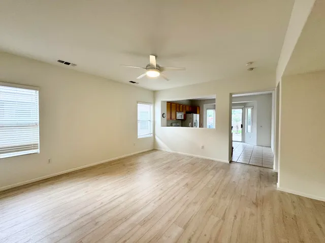 $2,500 | 78686 Hampshire Avenue, Palm Desert, CA 92211