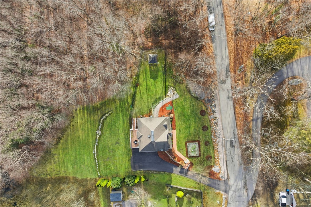 100 Hanton Road North Smithfield, RI 02896 - Photo 12 of 44