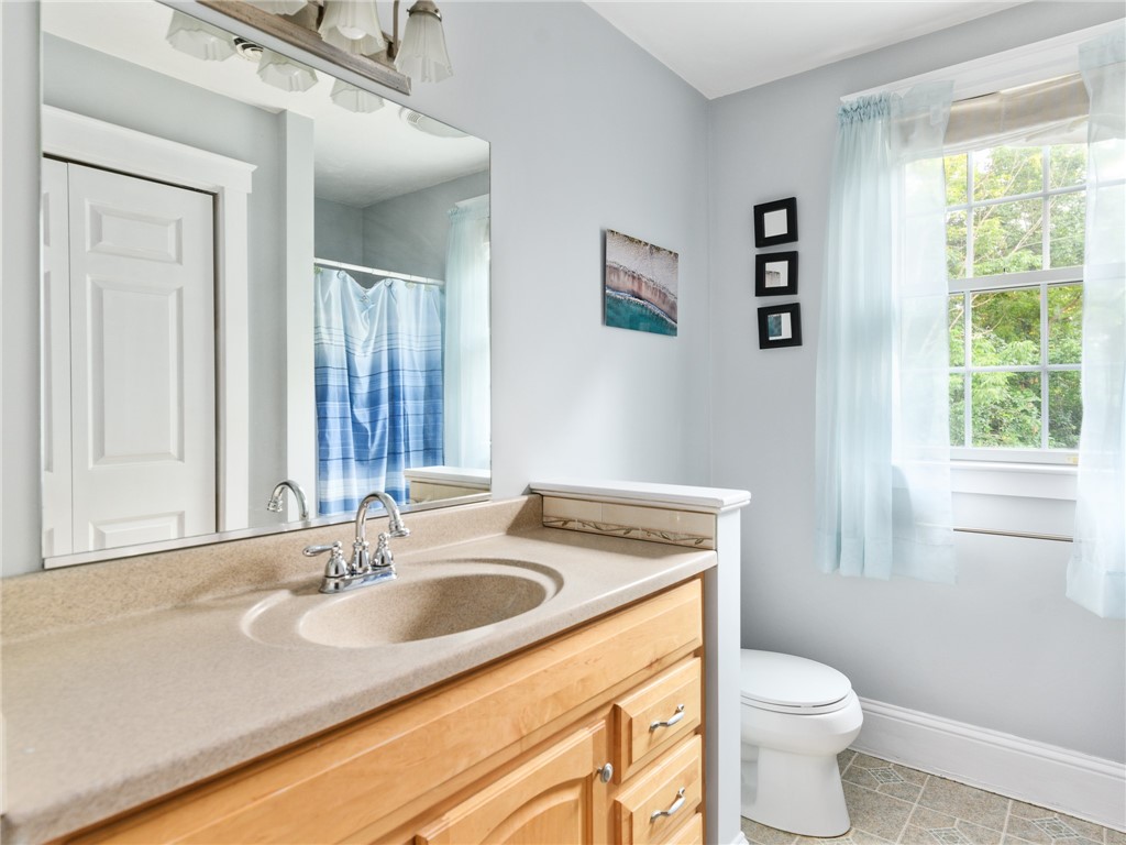 100 Hanton Road North Smithfield, RI 02896 - Photo 35 of 44