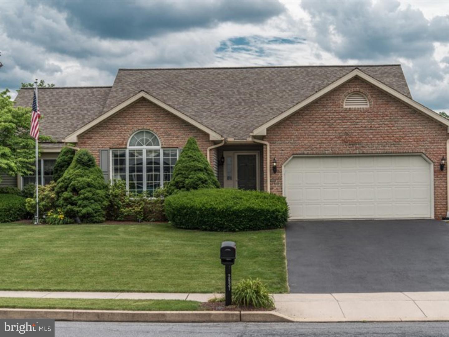 2937 Linda Lane Sinking Spring, PA 19608 - Photo 1 of 25 Gallery Image 1