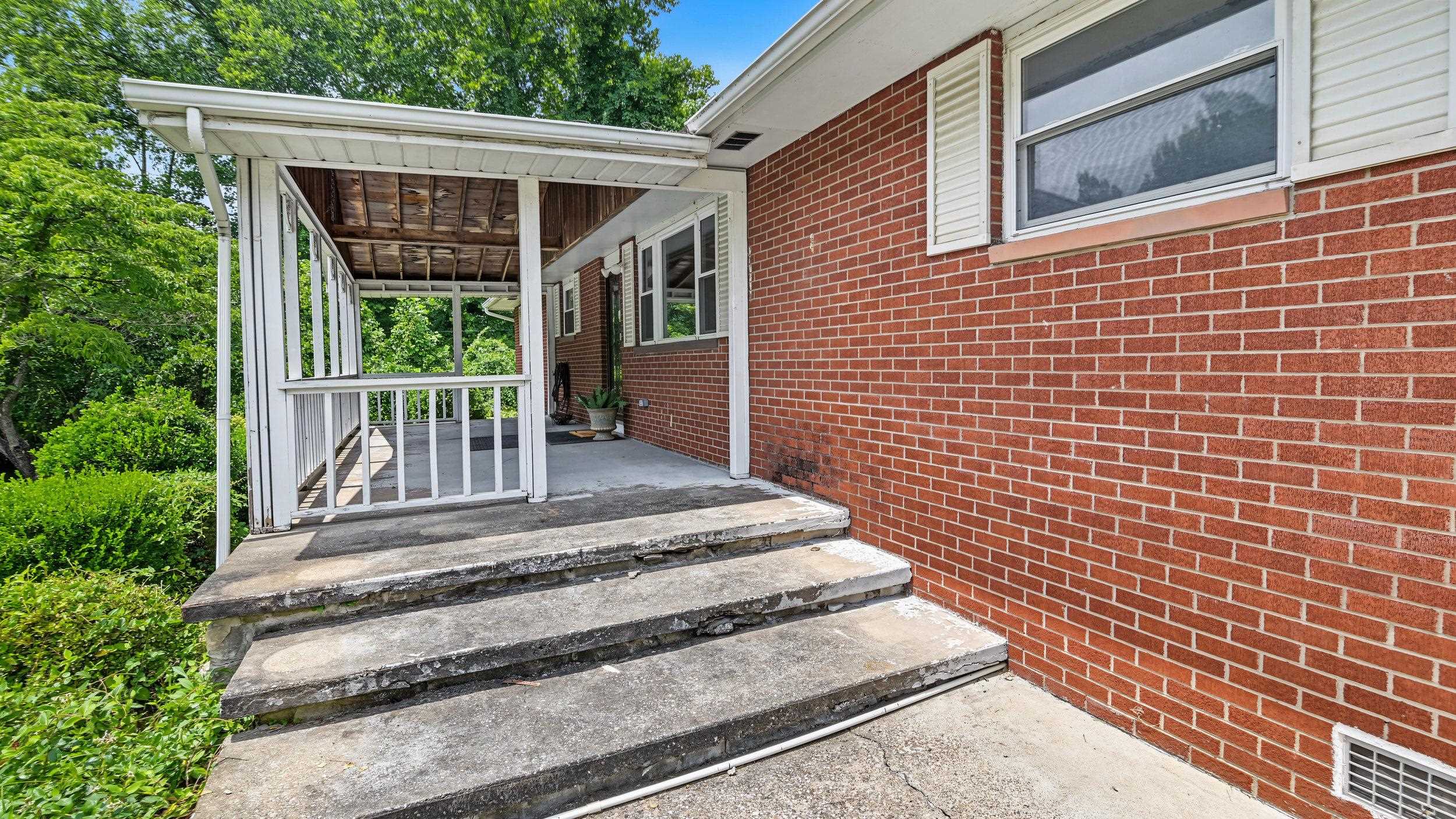 25 Yates Crossing Road Ona, WV 25545 - Photo 7 of 32 Gallery Image 7