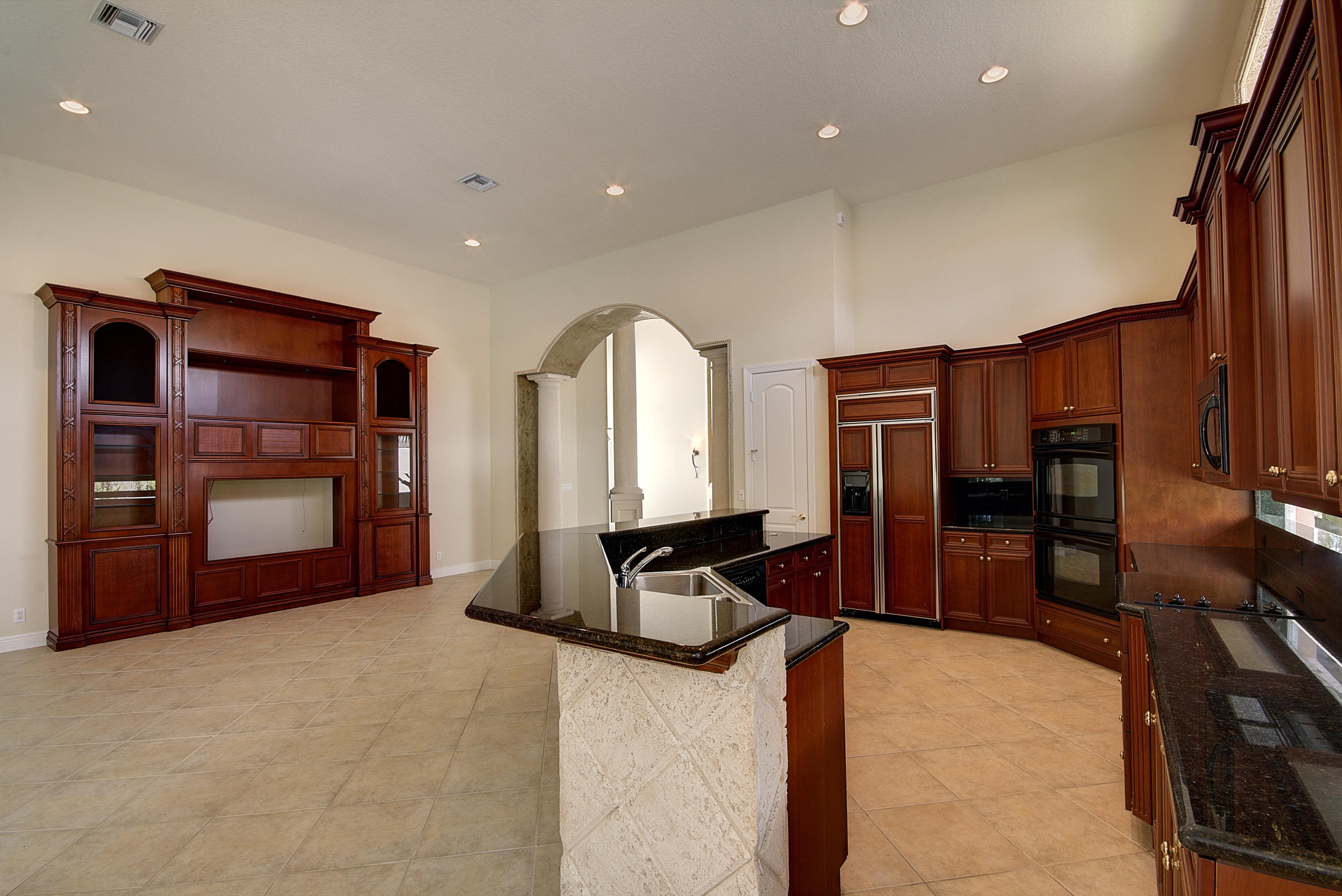 8042 Laurel Ridge Court Delray Beach, FL 33446 - Photo 12 of 28 Kitchen:Living Room 1