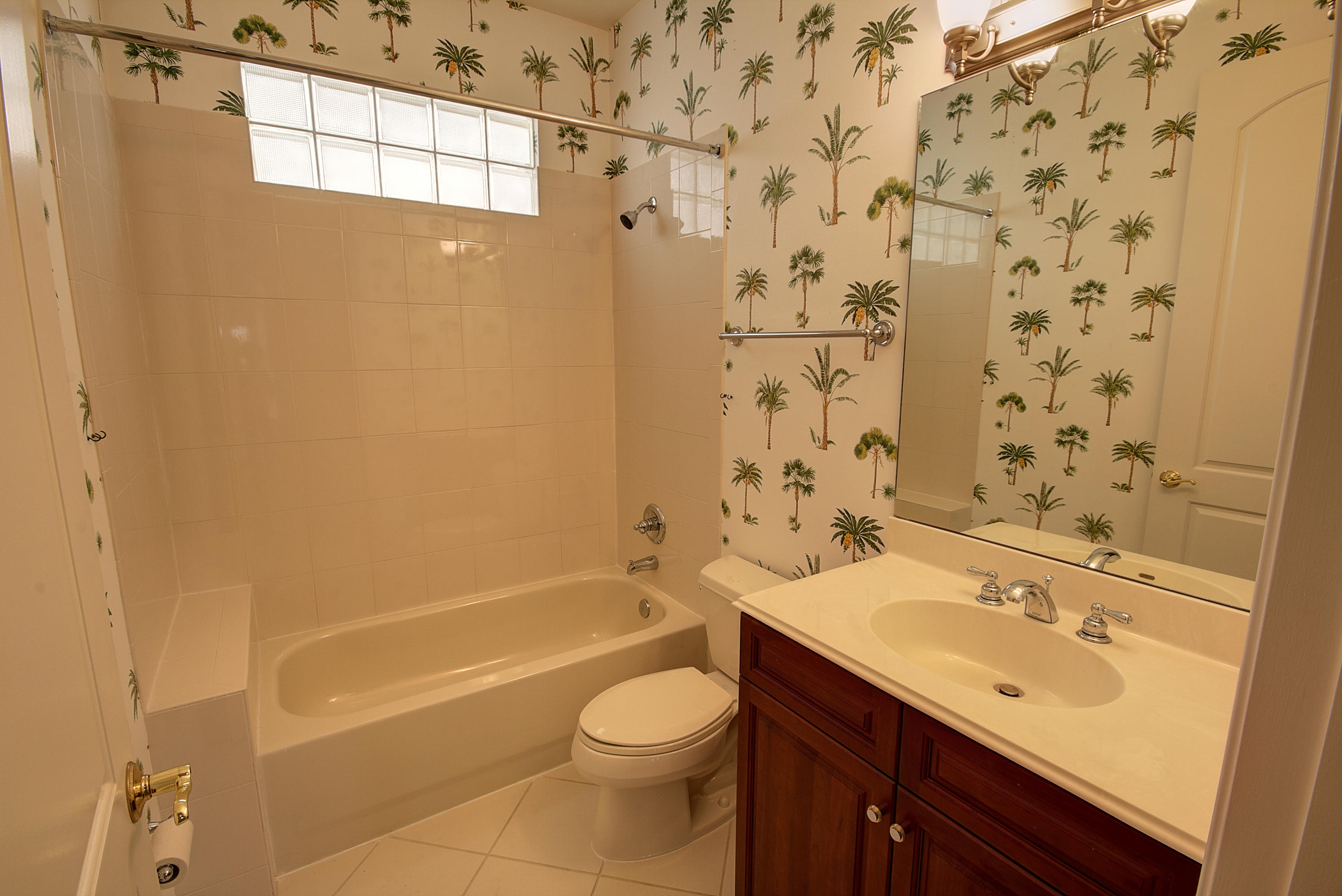 8042 Laurel Ridge Court Delray Beach, FL 33446 - Photo 20 of 28 Bathroom 3 1