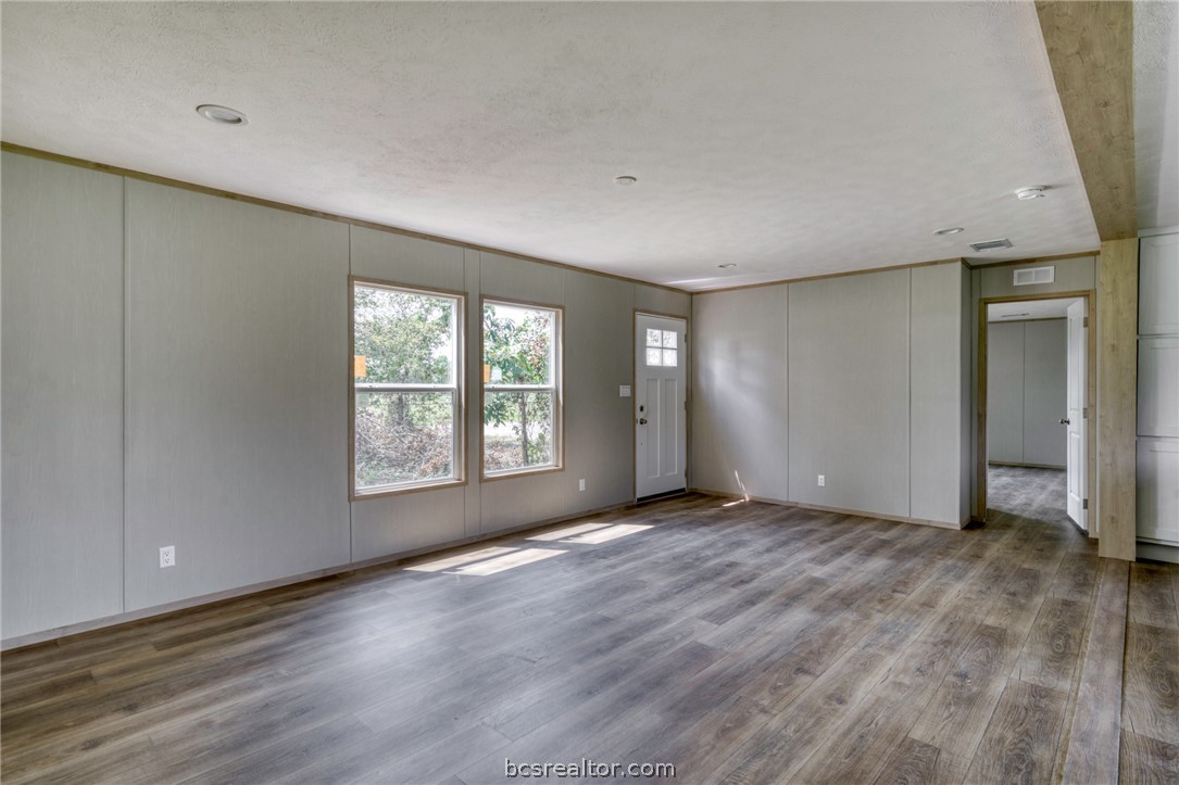 9960 Goose Prairie Road Midway, TX 75852 - Photo 4 of 32