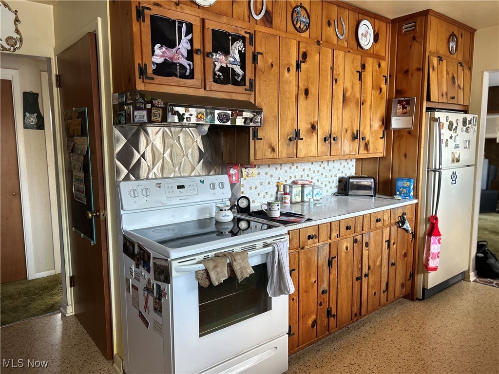 721 Garrison Road Ashtabula, OH 44004 - Photo 14 of 50