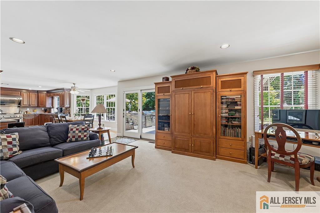 18 Dante Road Monroe Township, NJ 08831 - Photo 12 of 47