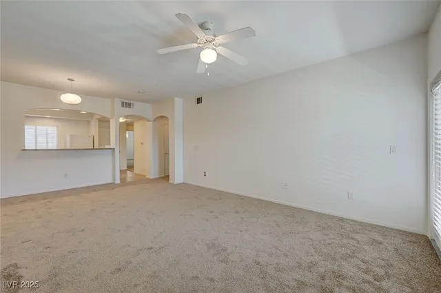 $1,450 | 6160 Rumrill Street, Unit 232, Las Vegas, NV 89113