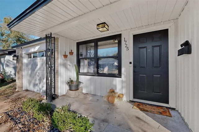 $240,000 | 1725 Emerald Drive, Grand Prairie, TX 75051