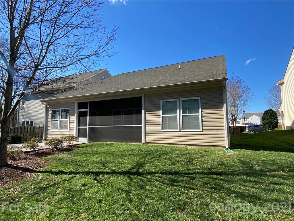 9806 Fernspray Road Charlotte, NC 28215 - Photo 14 of 18 Gallery Image 14
