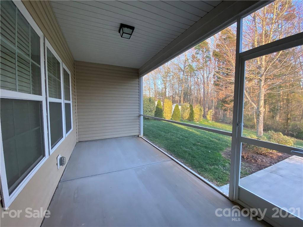 9806 Fernspray Road Charlotte, NC 28215 - Photo 17 of 18 Gallery Image 17