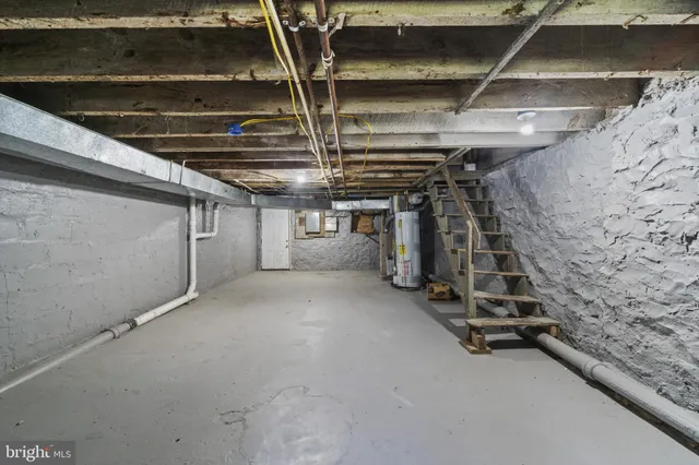 $189,000 | 4505 Park Heights Avenue, Baltimore, MD 21215