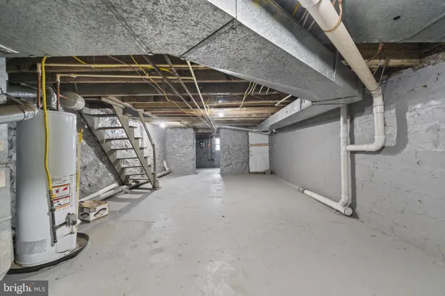 $189,000 | 4505 Park Heights Avenue, Baltimore, MD 21215