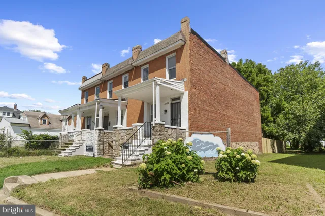 $189,000 | 4505 Park Heights Avenue, Baltimore, MD 21215