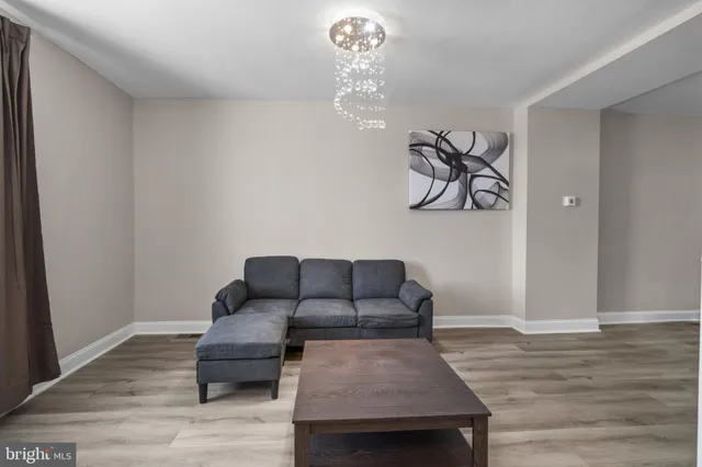 $189,000 | 4505 Park Heights Avenue, Baltimore, MD 21215