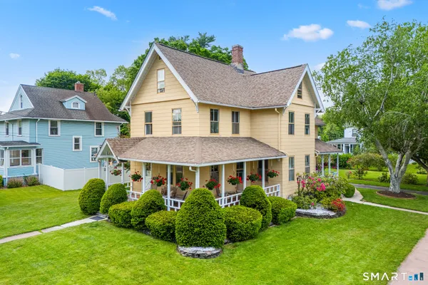 $360,000 | 120 Bloomfield Avenue, Windsor, CT 06095