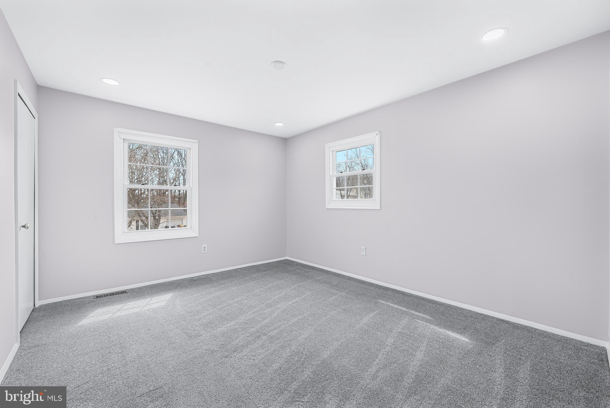7958 Citadel Drive Severn, MD 21144 - Photo 20 of 32 an empty room with a window